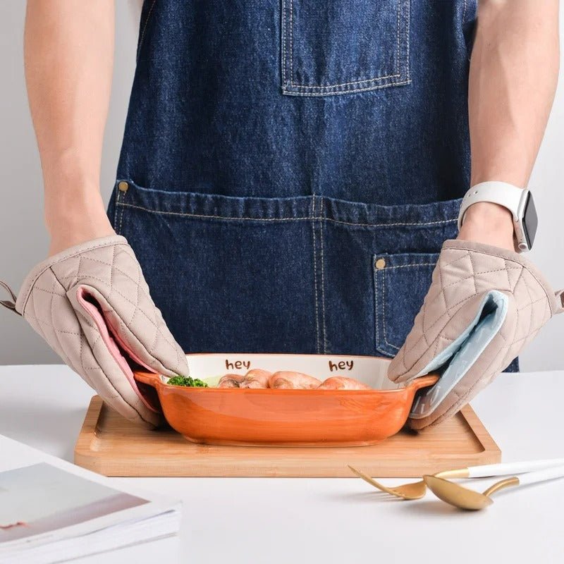 Fish-Shaped Silicone Oven Mitt Heat Resistant Non-Slip Grip