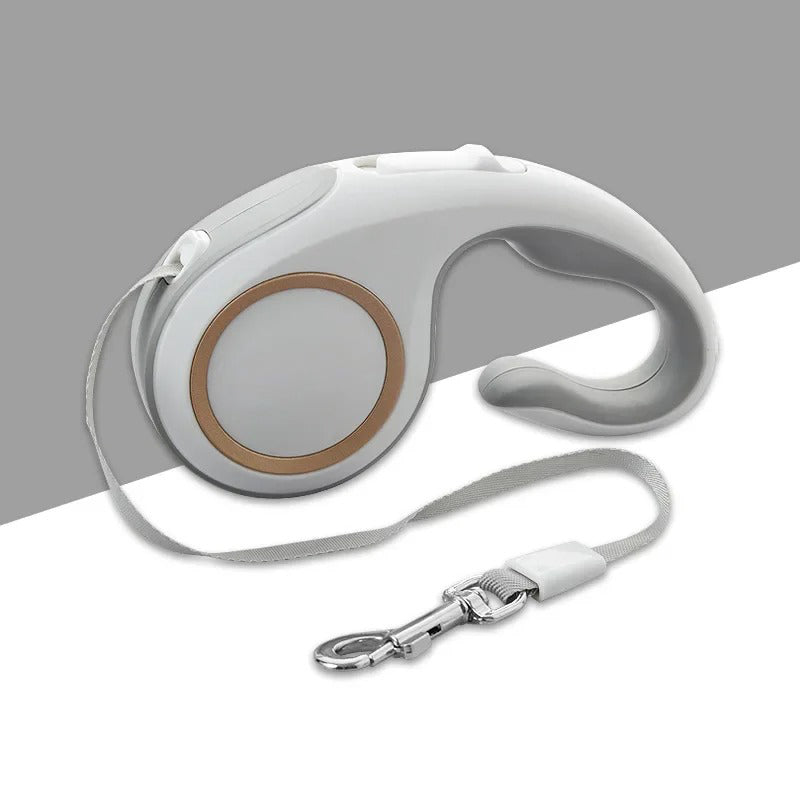 Retractable Dog Leash with Ergonomic Handle and Auto Lock Mechanism