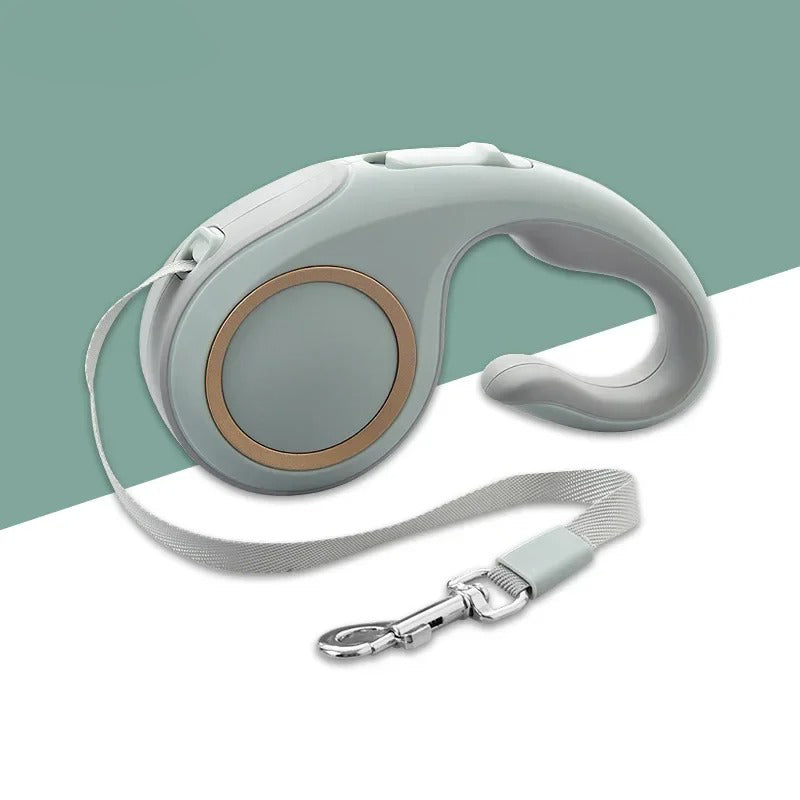 Retractable Dog Leash with Ergonomic Handle and Auto Lock Mechanism