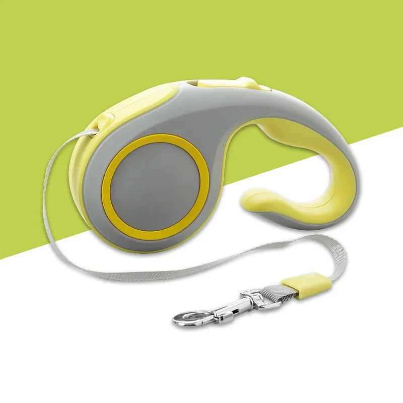 Retractable Dog Leash with Ergonomic Handle and Auto Lock Mechanism